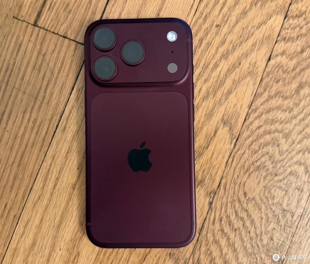 vivo碾压苹果？iPhone18ProMax对比vivoX500Pro Max实测,谁更强？