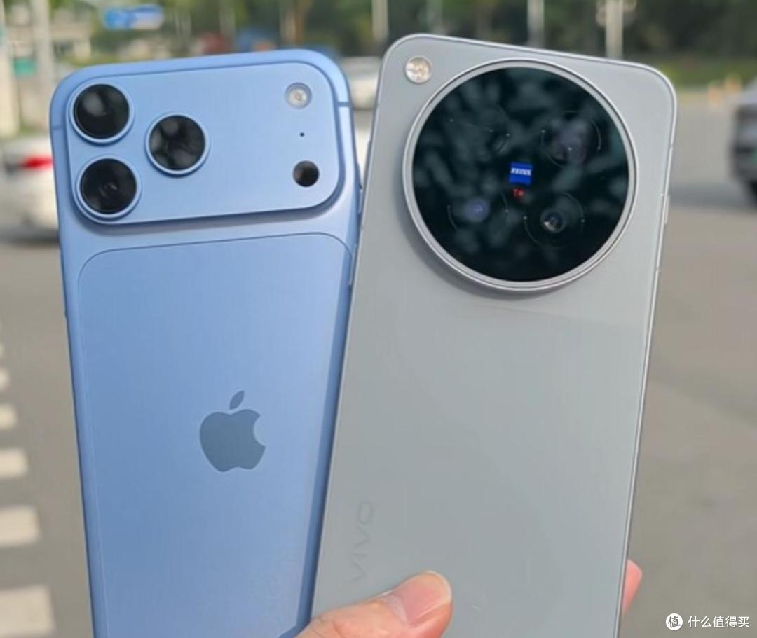 vivo碾压苹果？iPhone18ProMax对比vivoX500Pro Max实测,谁更强？