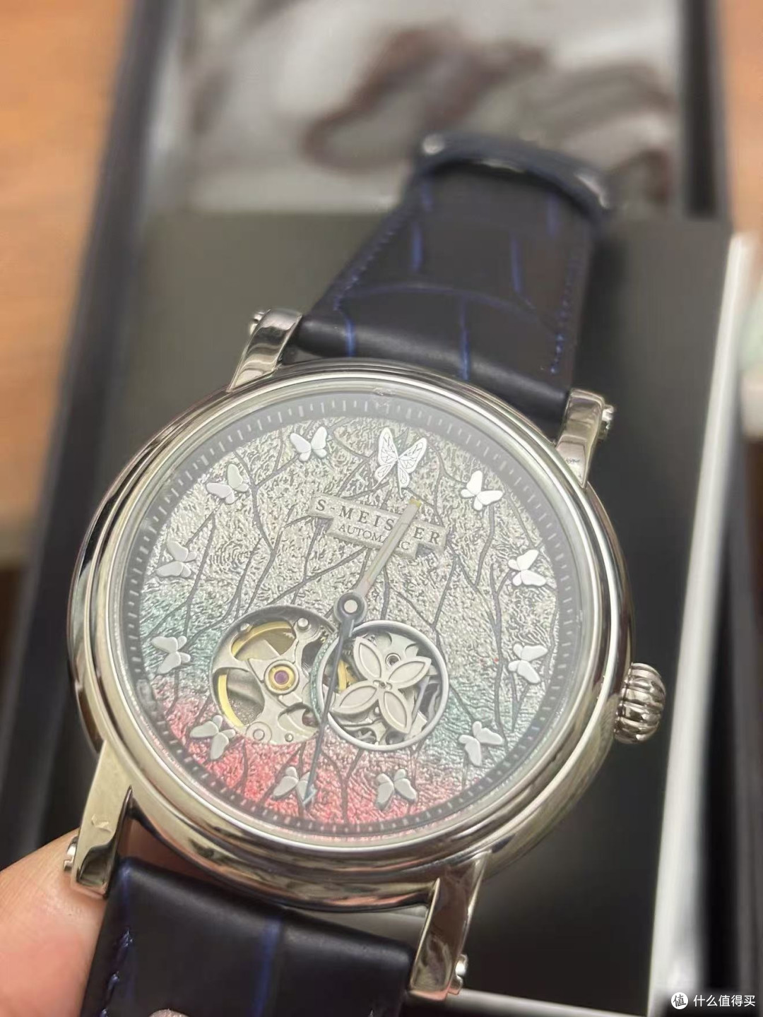 金泽箔工艺,不是印上去的图案