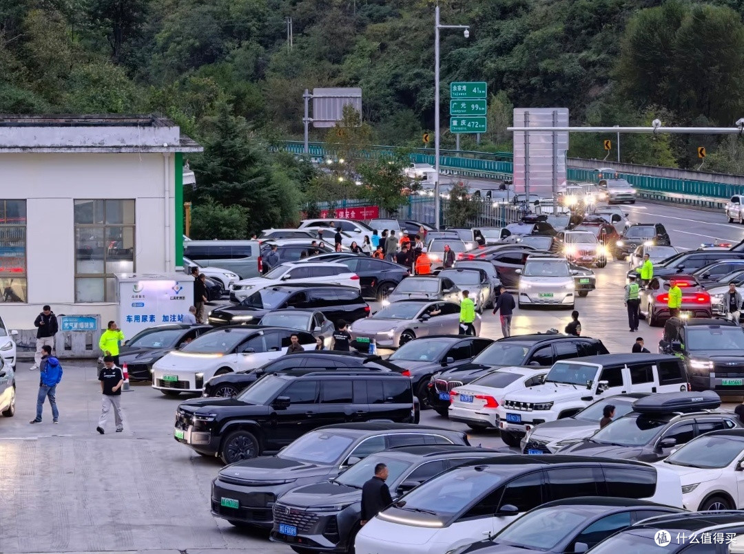 修不起的电车,算不清的账:2026年到底该不该买新能源车?
