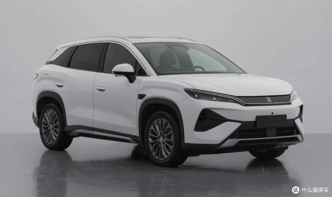12.99 万起比亚迪宋 Ultra,家用中型 SUV 全能之选