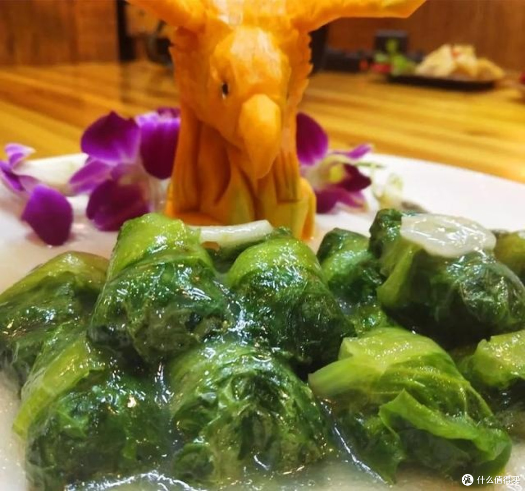 菜包酿的制作工艺与风味特点