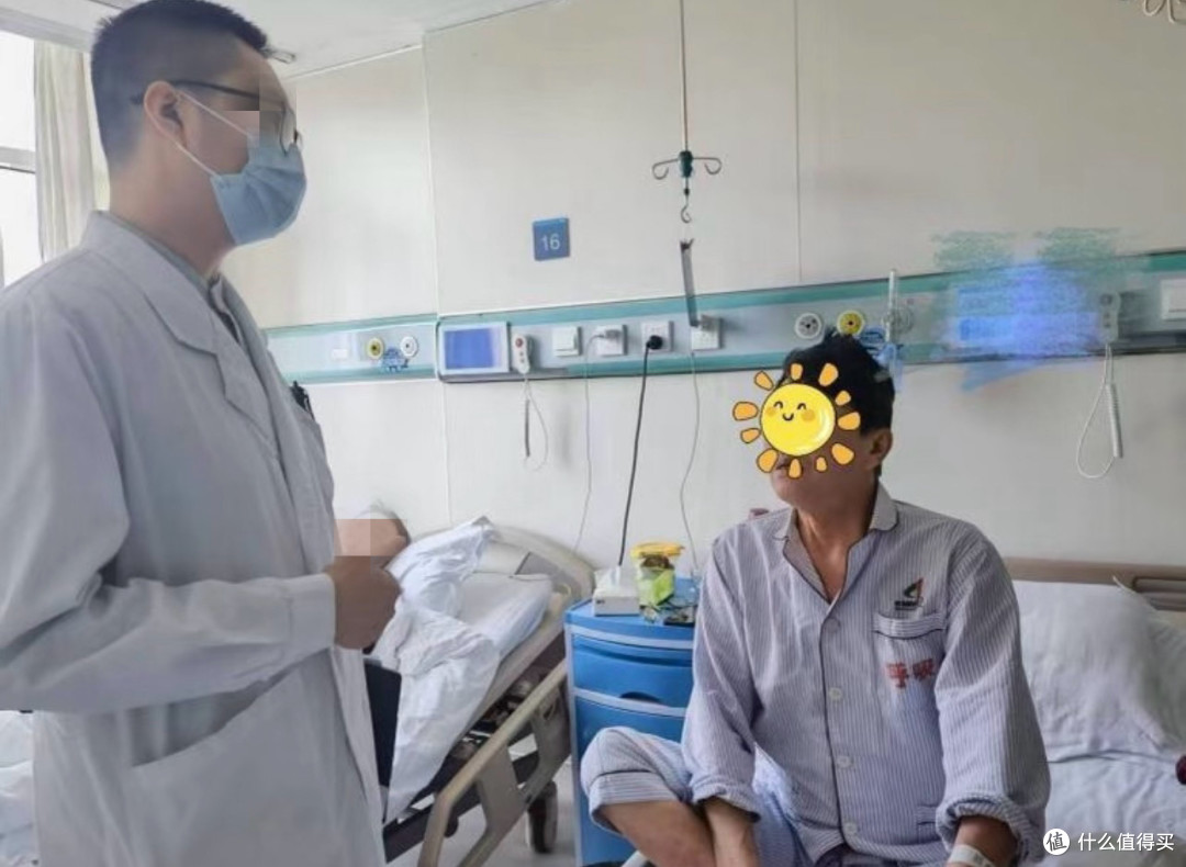 “味儿~大~熏”,还想闻?闻袜子这瘾真得戒!