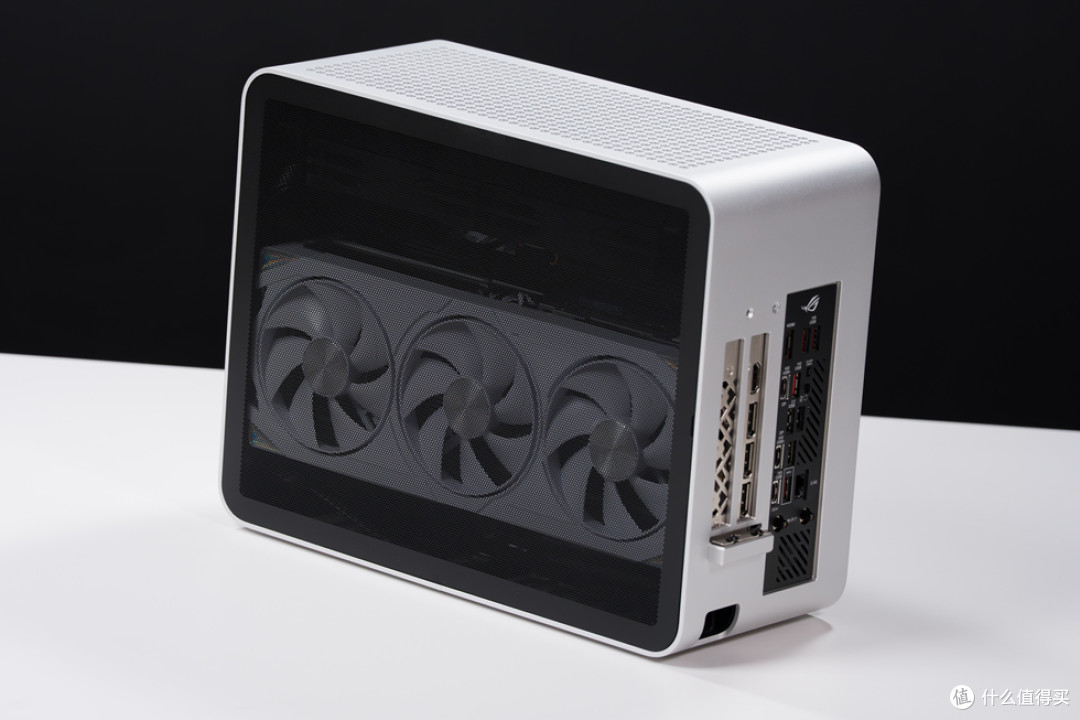 COOJ SF5_ROG STRIX X870I_耕升 RTX 5070Ti 踏雪