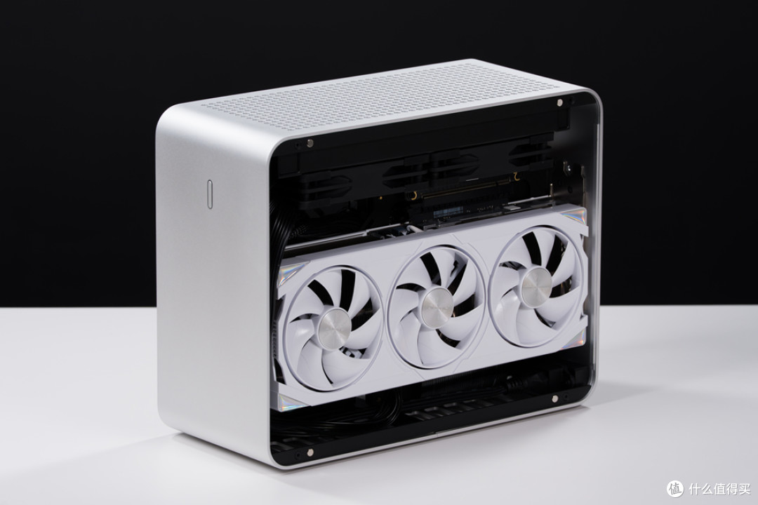 COOJ SF5_ROG STRIX X870I_耕升 RTX 5070Ti 踏雪