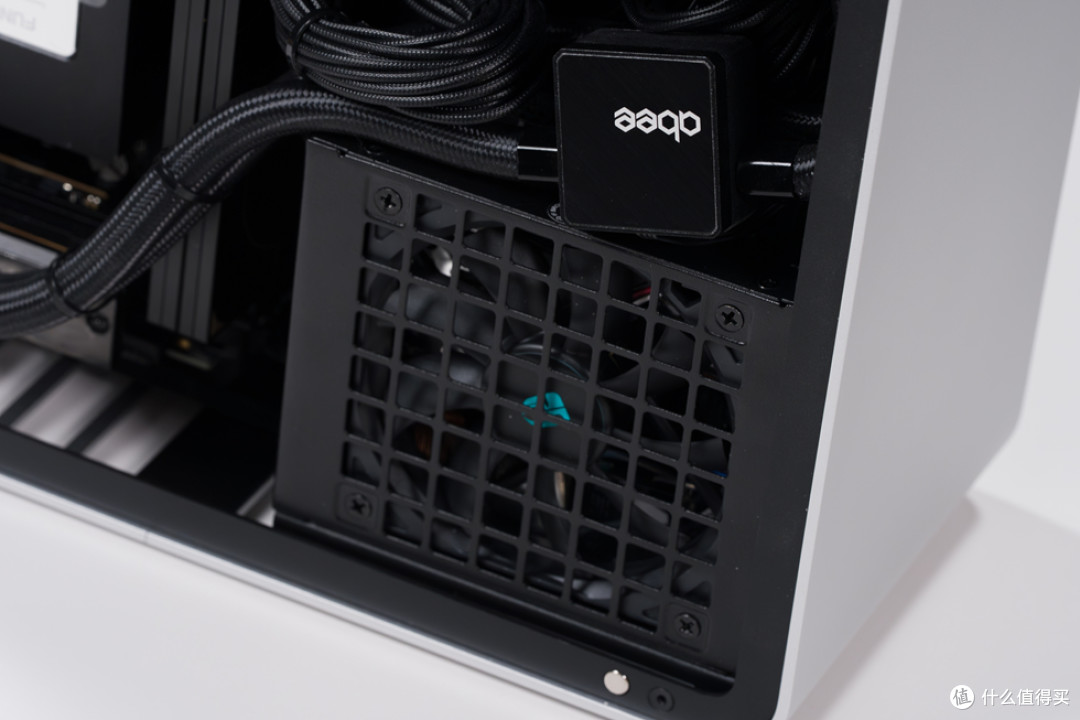 COOJ SF5_ROG STRIX X870I_耕升 RTX 5070Ti 踏雪