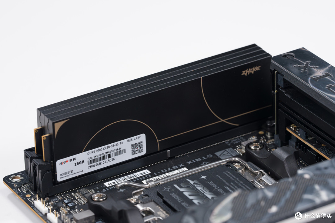 COOJ SF5_ROG STRIX X870I_耕升 RTX 5070Ti 踏雪