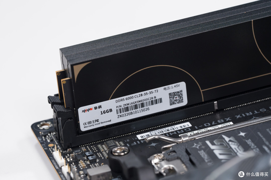 COOJ SF5_ROG STRIX X870I_耕升 RTX 5070Ti 踏雪
