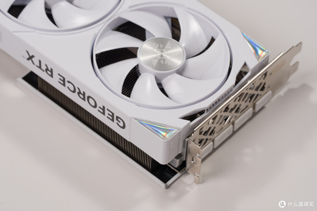 COOJ SF5_ROG STRIX X870I_耕升 RTX 5070Ti 踏雪