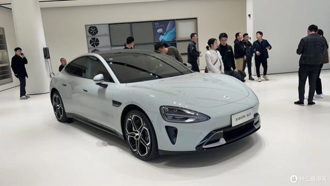 小米SU7 Ultra赛道定位解析