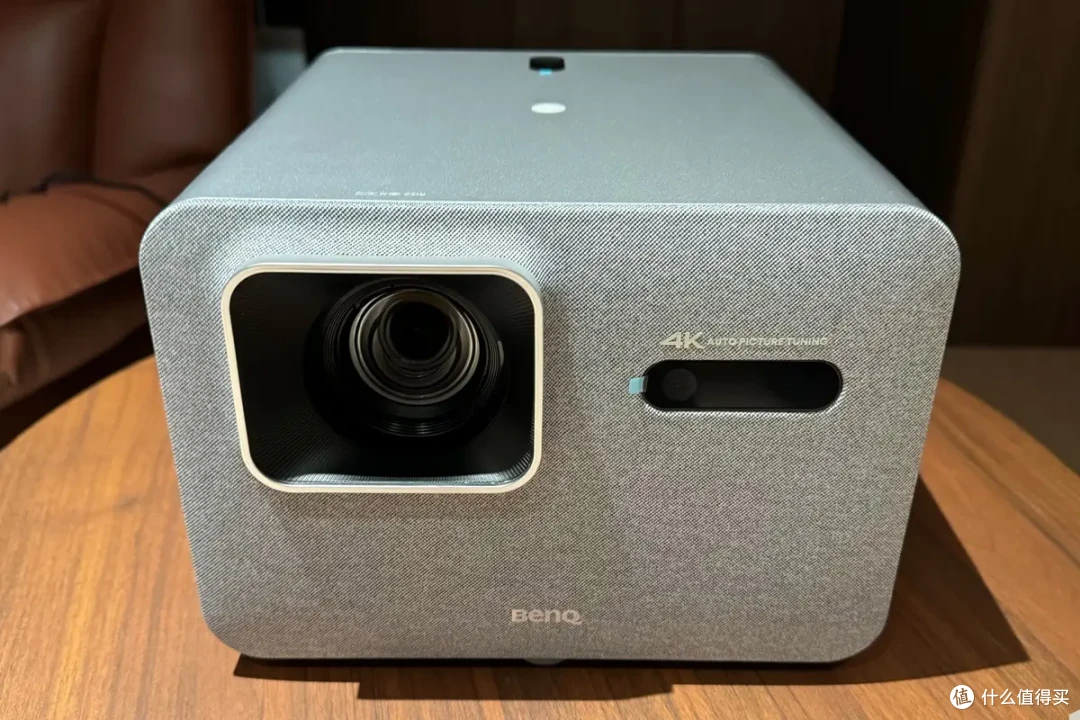 抖4K、伪4K扎堆,千元投影仪全是智商税?| 家用投影仪避坑指南
