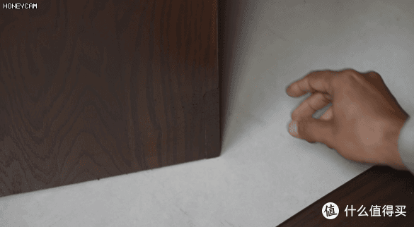 一篇看懂如何分辨贴皮、染色家具！