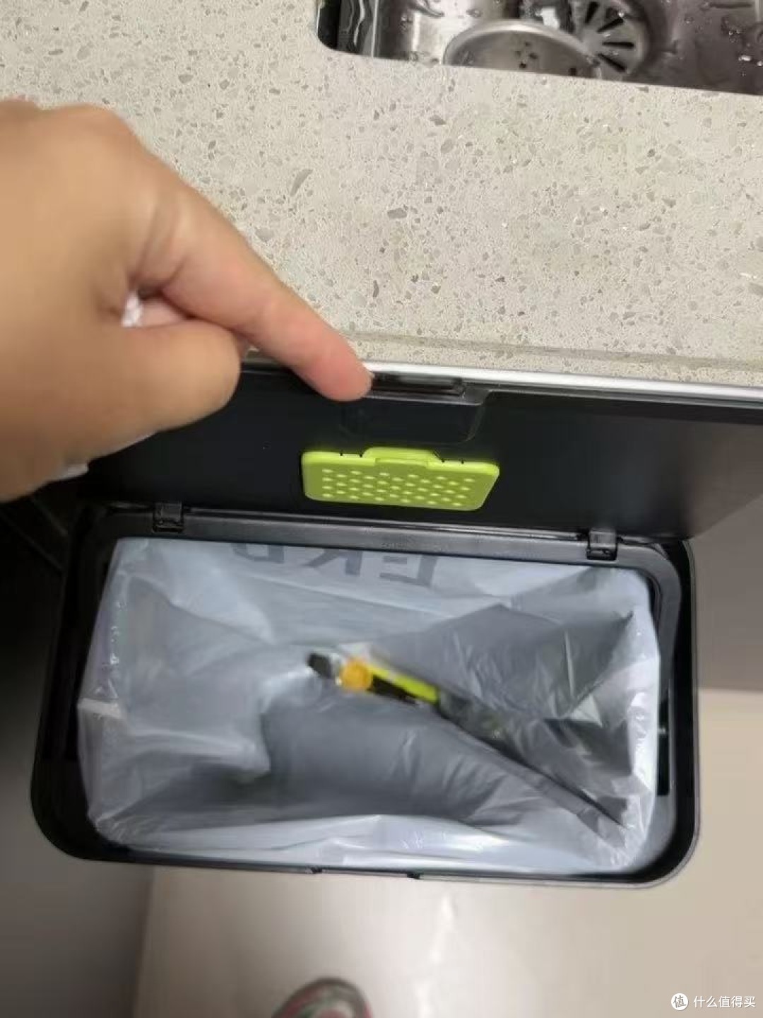 大号手提抽绳垃圾袋厨房专用分享