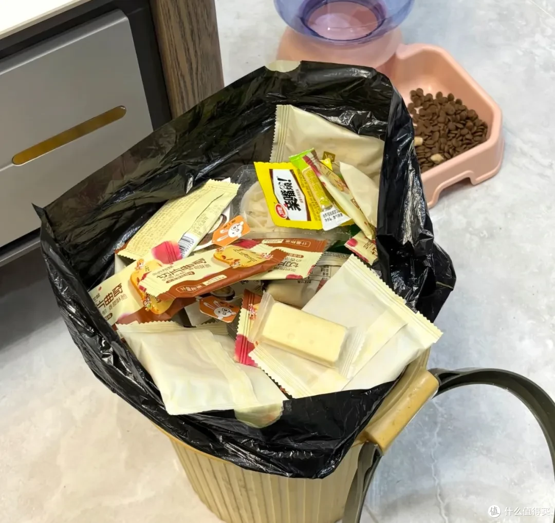 尽量别碰的「隐形消费」,网友们太清醒了!
