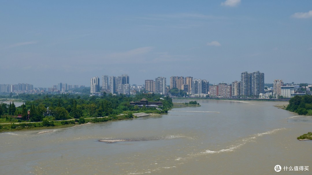 挖了90年的乐山大佛,靠暗沟撑过1300年风雨
