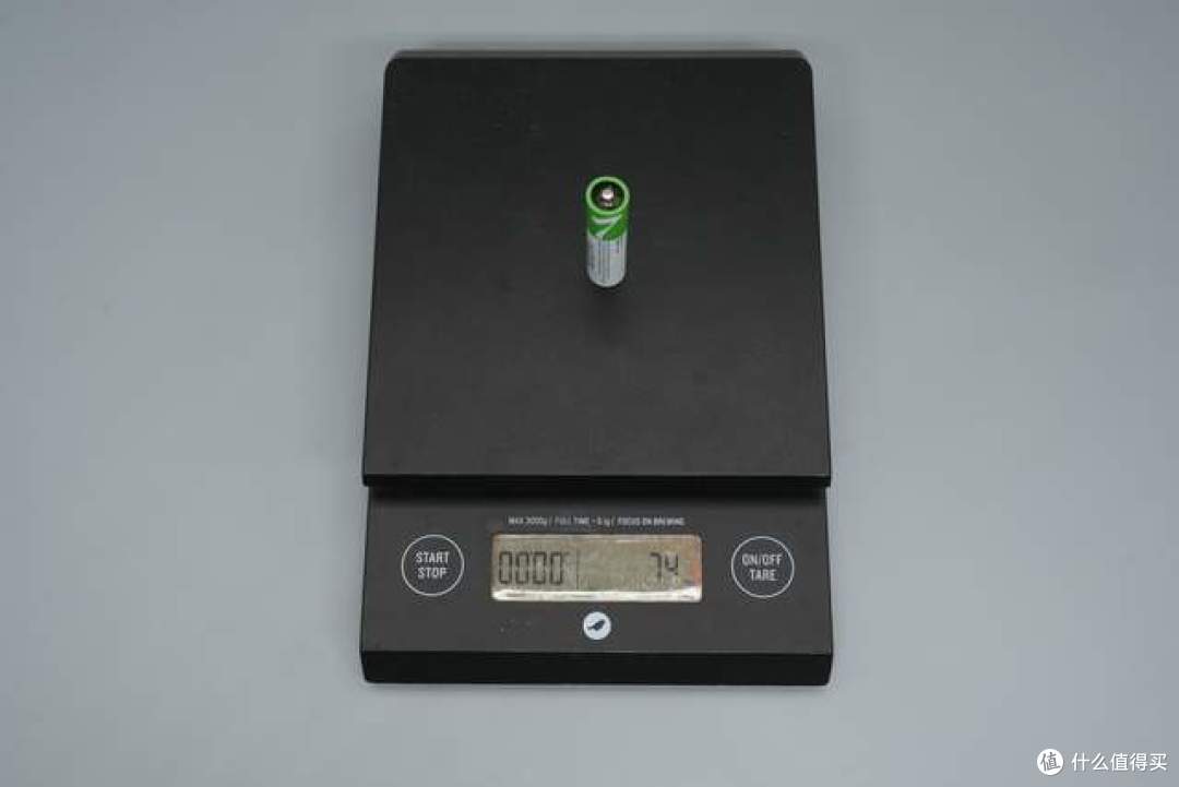 不用专用充电器的5号/7号电池!拆开看内部用料如何