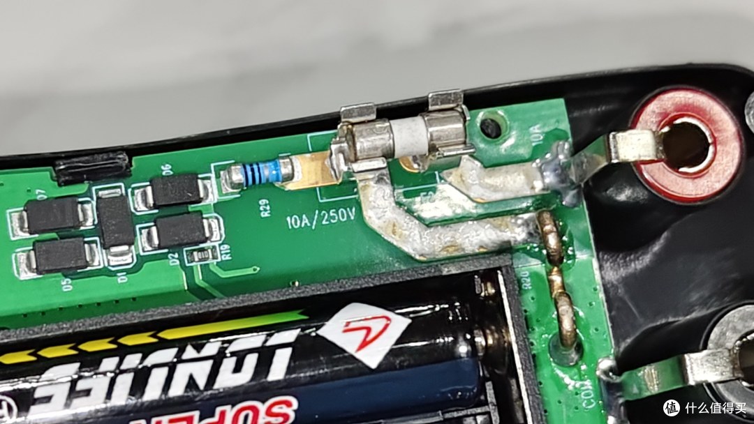 众仪 ZT102A 万用表拆解