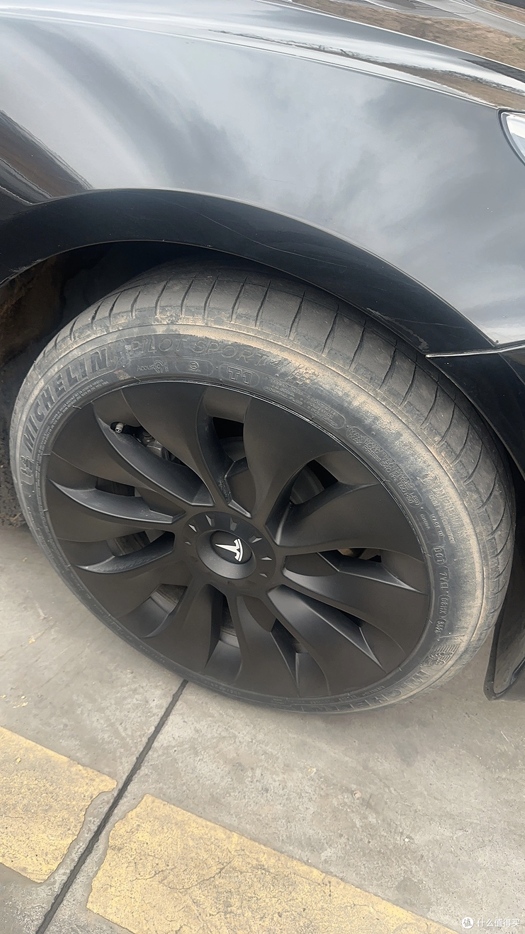 特斯拉Model 3驾驶体验与能耗实测