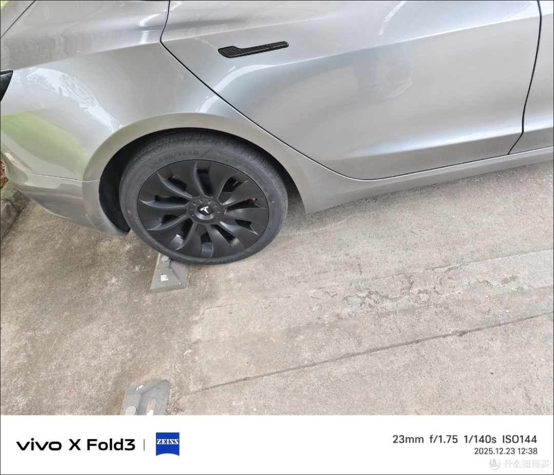 特斯拉Model 3驾驶体验与能耗实测