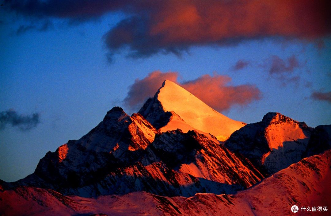 黄龙3400多个彩池沿沟铺了3.6公里,堆了千万年