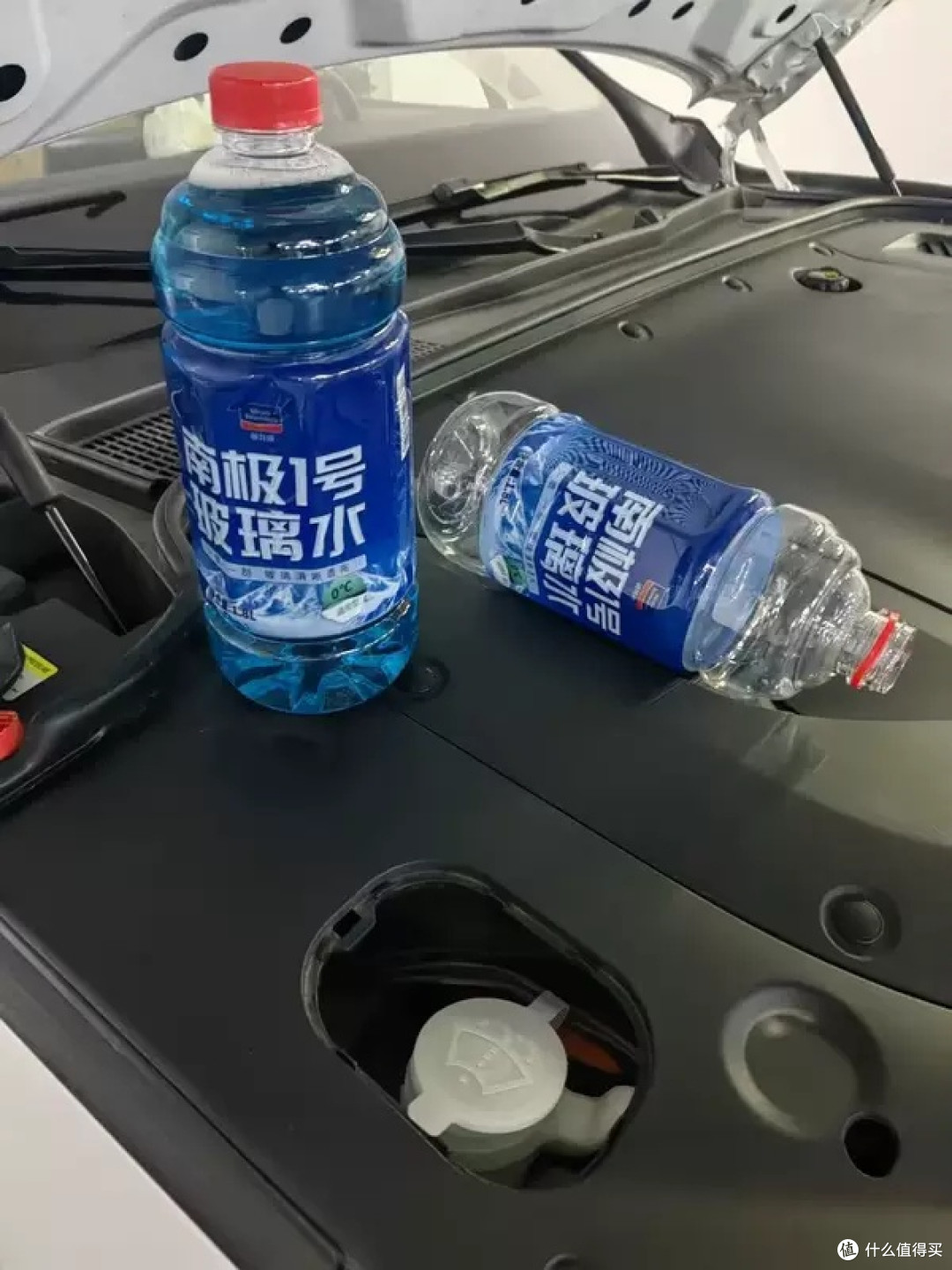YU7外观设计与智能座舱体验解析