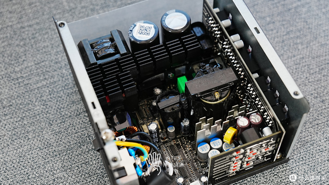 均价0.6元/瓦的白金电源,升级微星PRO MAX 1000P为主机补齐短板
