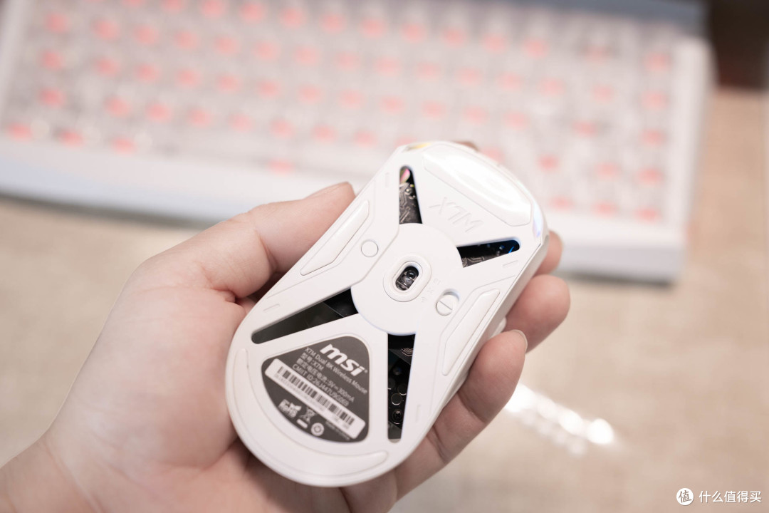 双8K电竞桌搭核心搭配,微星X68K磁轴键盘+X7M鼠标套装分享