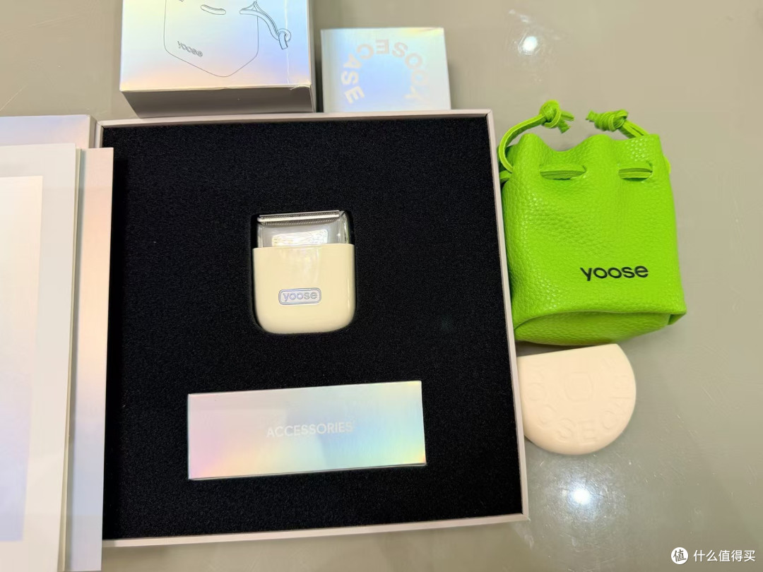 谁懂！yoose 有色 NANO 女生电动刮毛刀真的是脱毛救星✨