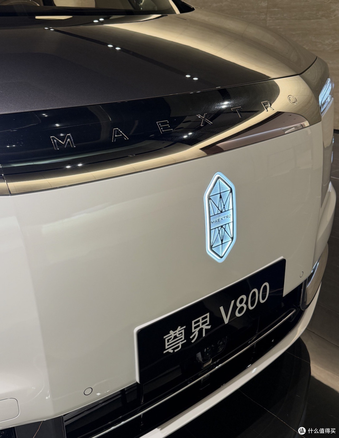 华为商城偷偷把"问界"挪到最后面了,五"界"到底谁是主角?