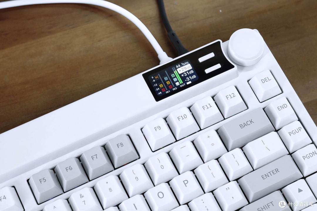 耳边开箱 | 买声卡送键盘?!拓品KB22功能玩法大盘点