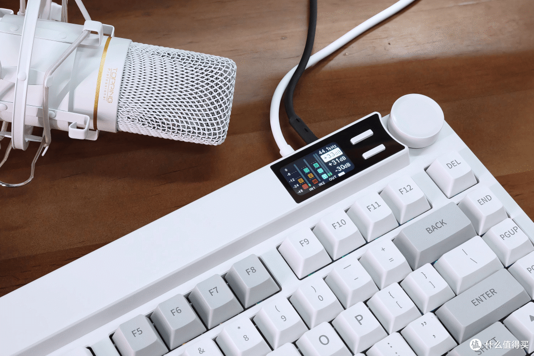 耳边开箱 | 买声卡送键盘?!拓品KB22功能玩法大盘点