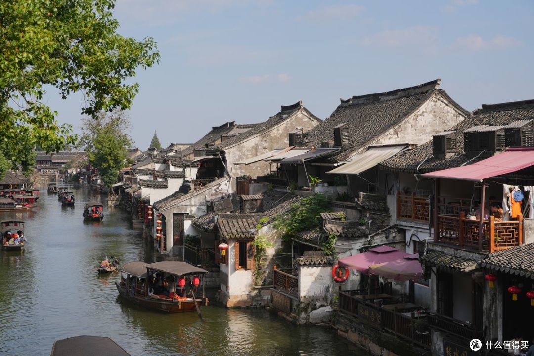 老房子还是很多的，味道还在