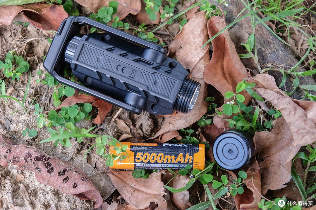 2500流明+362米远射,Fenix WT26RM才是干活儿该有的灯