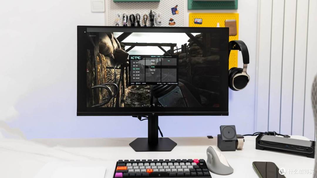 千元档 2K 260Hz,FPS 玩家的物理外挂:KTC 棱镜 Q27Plus 体验