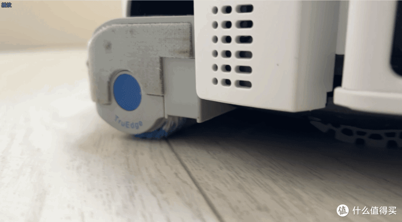 压着地面快速旋转擦地