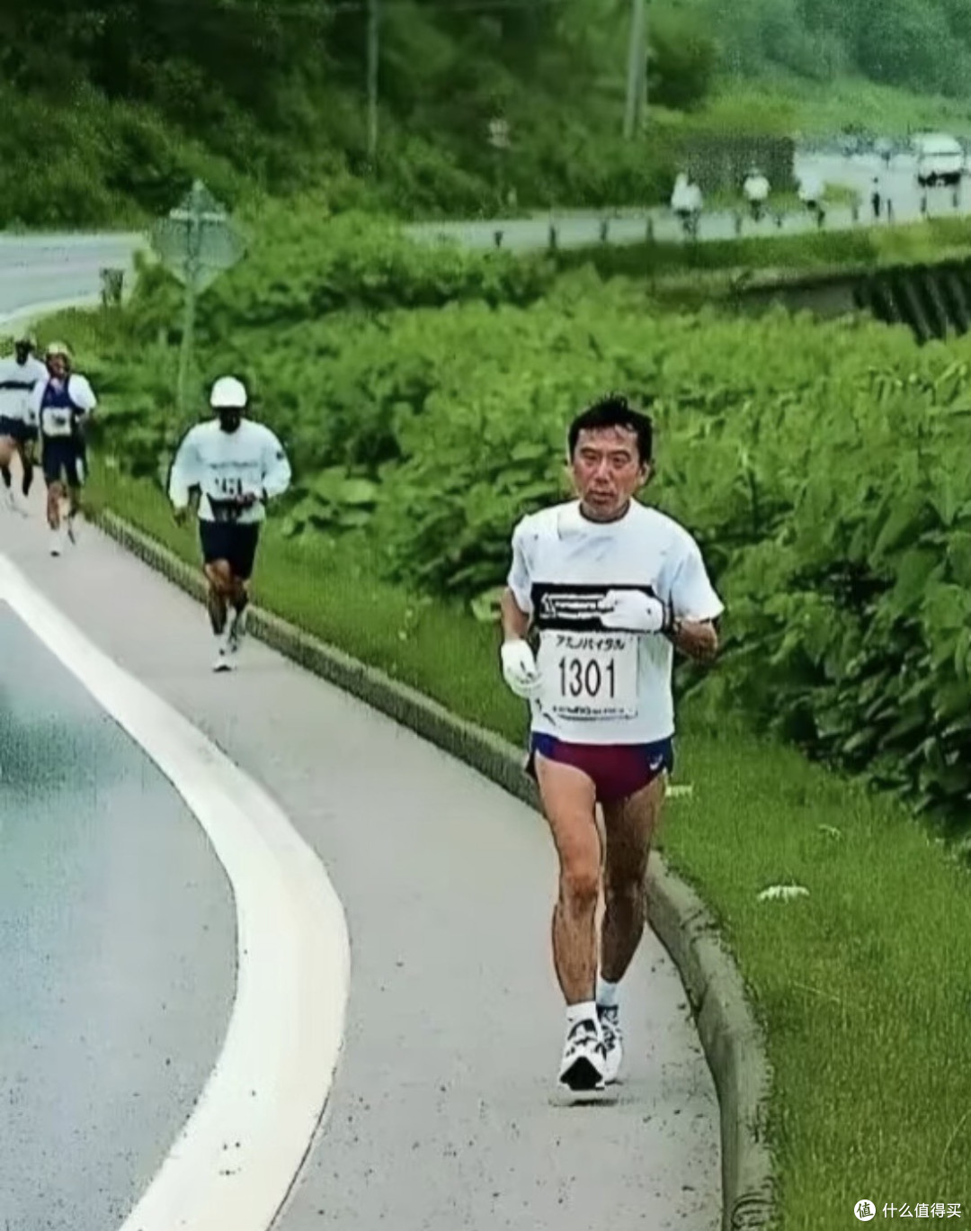 村上春树作息健康到逆天:凌晨4点起晚上9点睡,75岁皮肤还能打