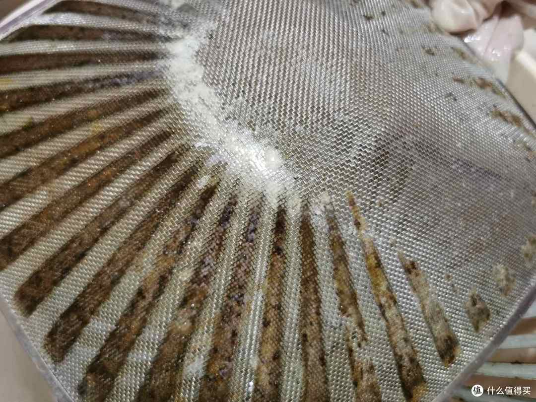油烟机滤网别拖到年底,入秋泡一次更省劲