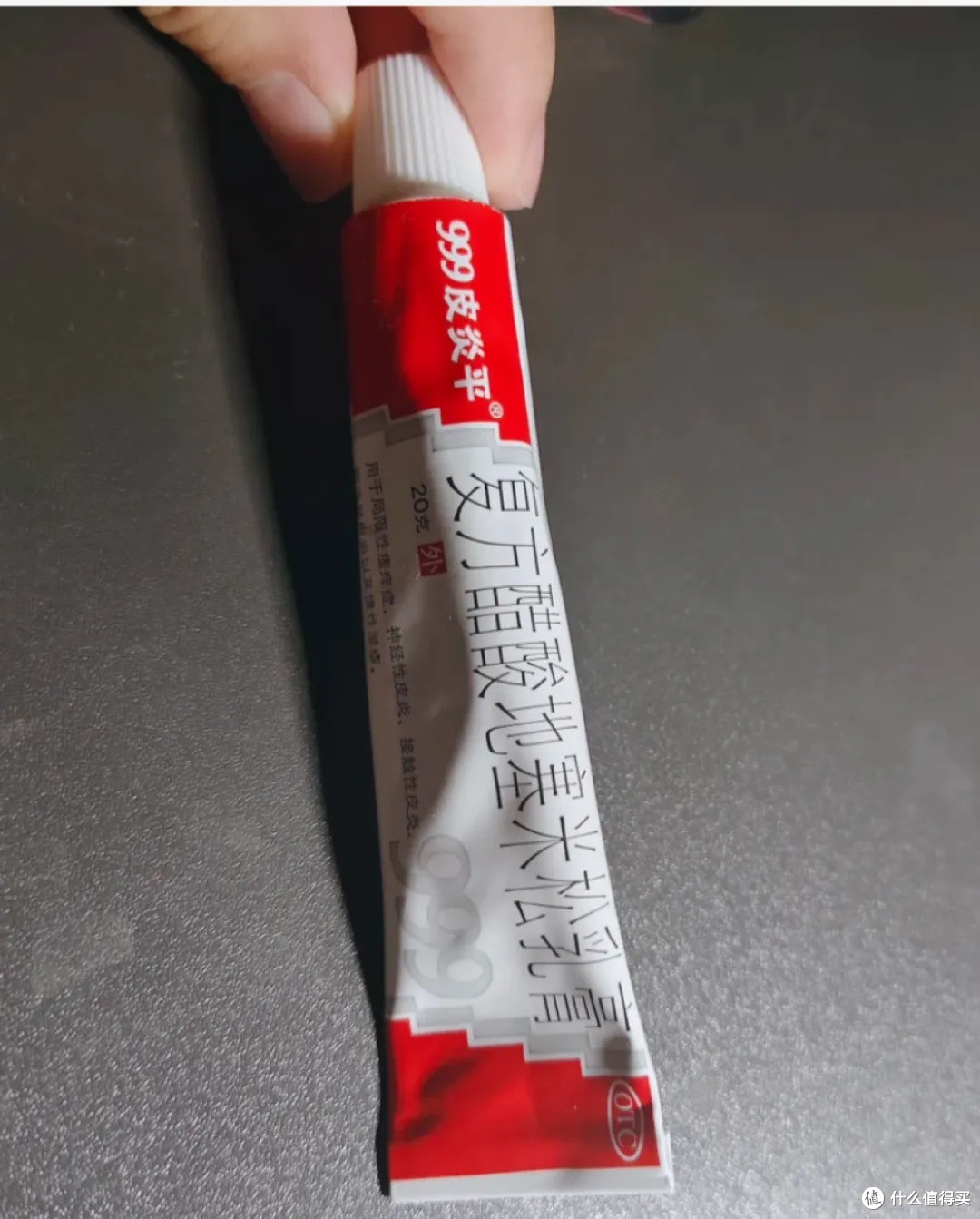洗澡后千万别再拿棉签掏耳朵了!