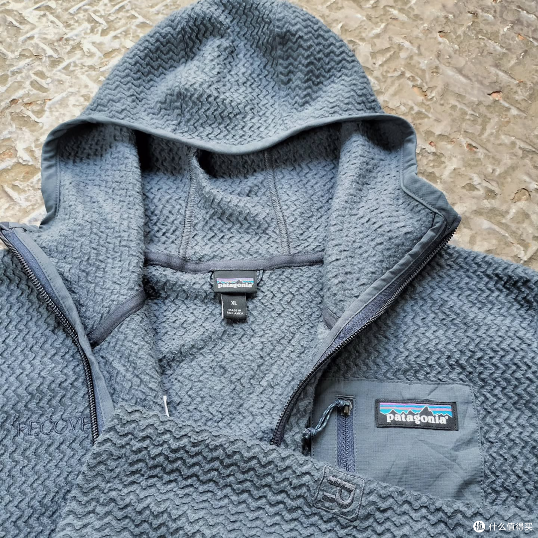 巴塔Better Sweater和R1 Air,一件为办公室生的,一件为山里生的