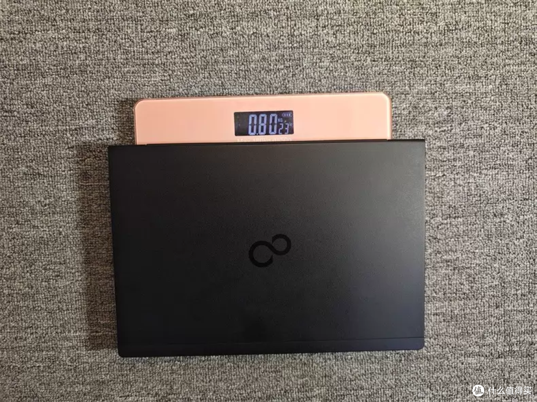 闲鱼大量涌入富士通U939,800克日系本,600块值不值得捡?