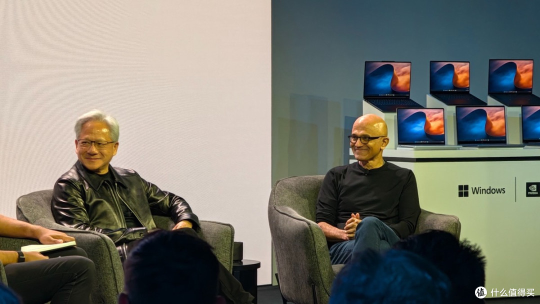 RTX Spark笔记本来了，Surface Laptop Ultra首发，更猛的在后面