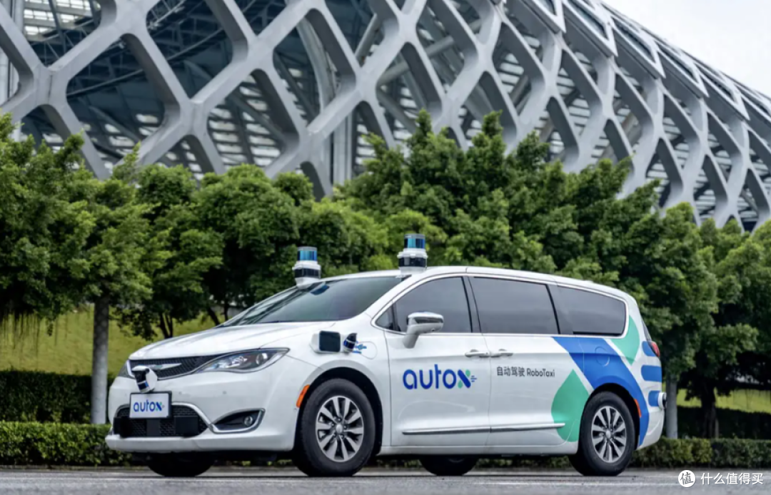哈啰硬闯Robotaxi深水区的牌局重构