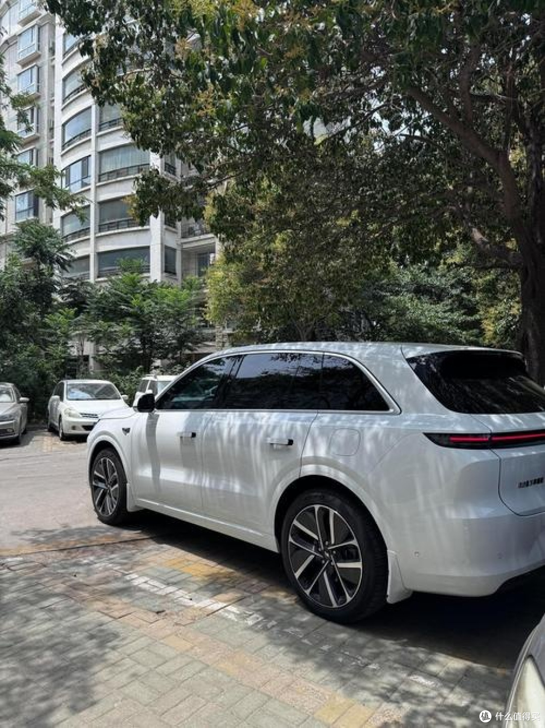 理想L6：家用增程五座，舒舒服服也有小脾气