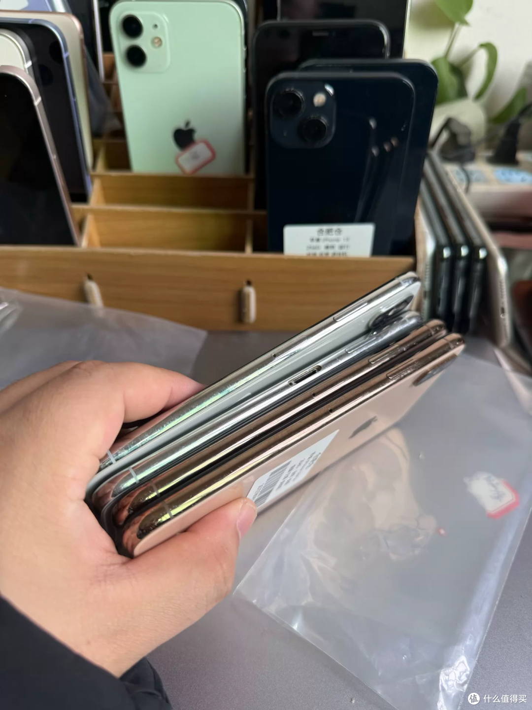 306元的XS Max、XR、11,同一个价里藏着几种来路?