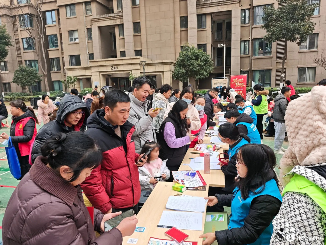 10月起，物业要给业主发钱了？这5项现金补贴，早知道早受益！