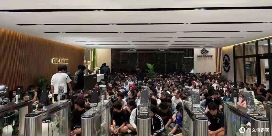 柬埔寨两天捣毁两个电诈窝点,抓获631人,印尼人居多