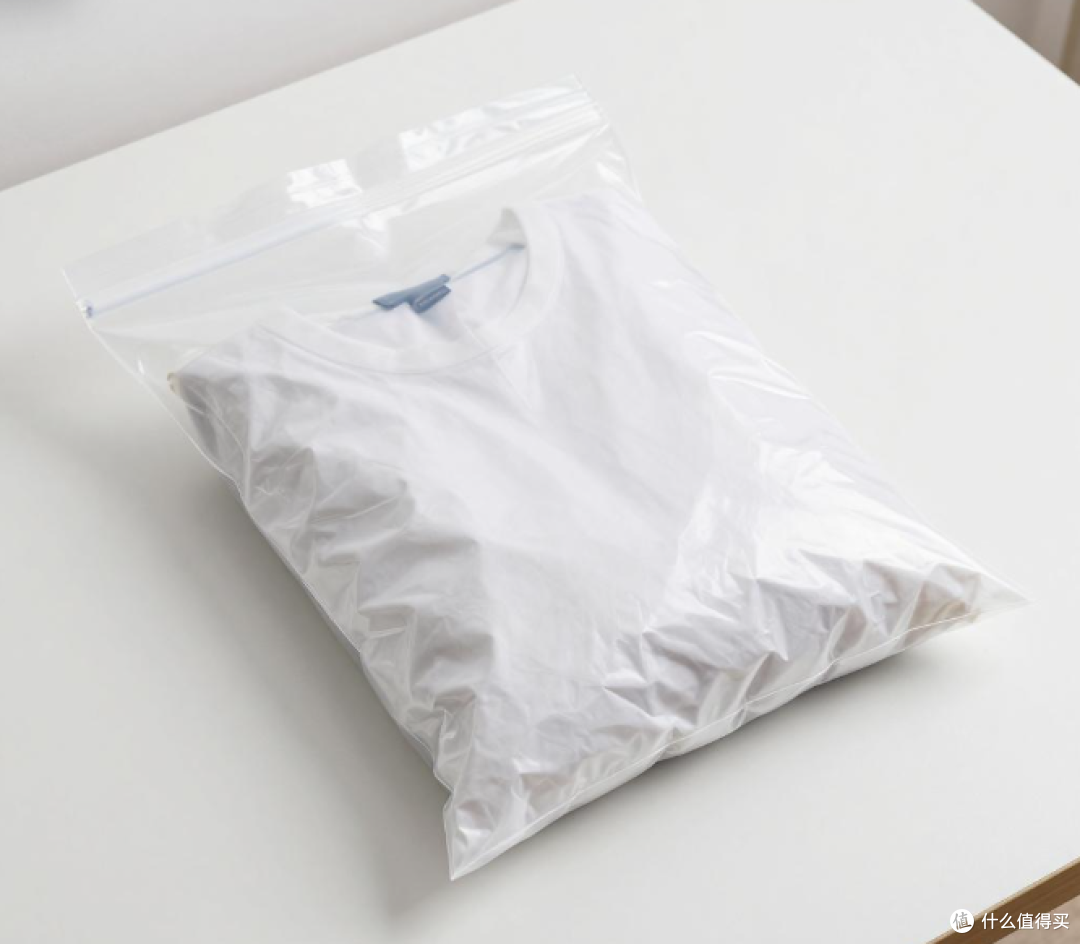 换季收纳厚衣服被子太占地方?真空压缩袋,衣柜瞬间多出一半空间