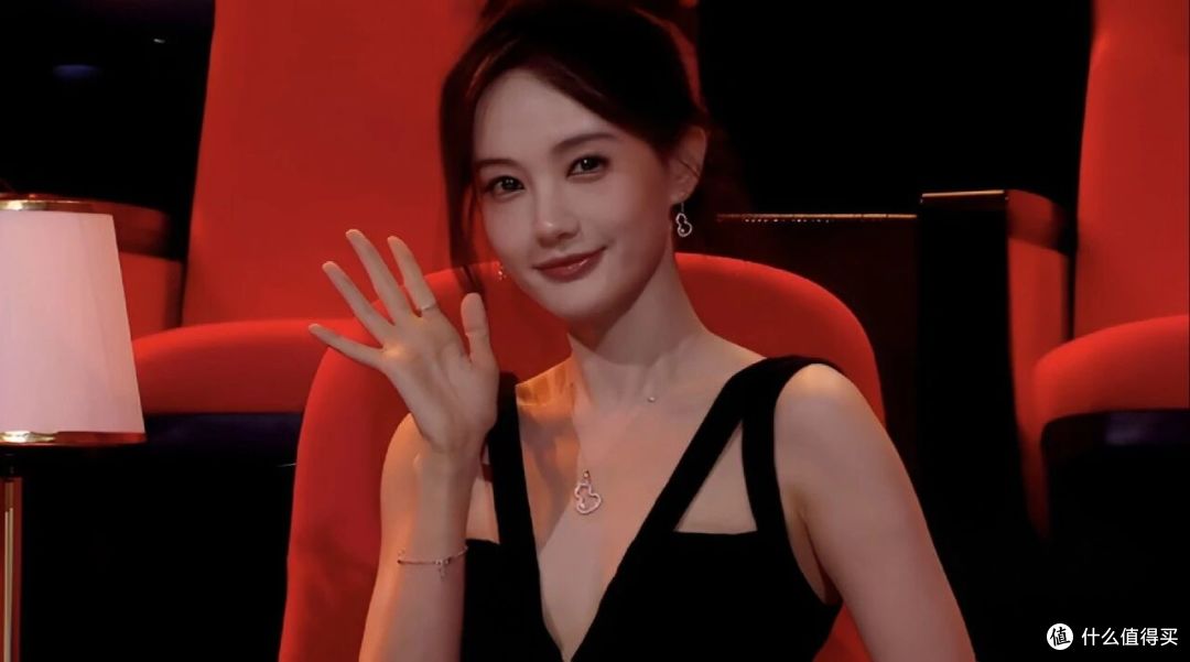 常华森教李一桐跳舞?"F班教A班",那可是北舞大师姐!你是真敢啊
