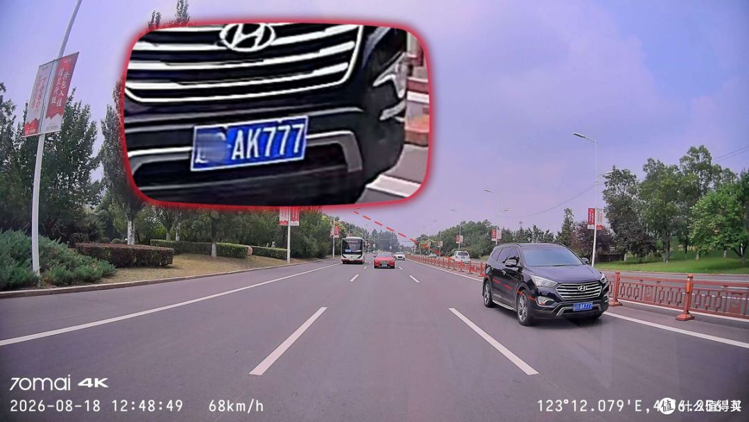 别再让后摄拖后腿!70迈E800双4K+HDR实测:连后车牌都放大看清了