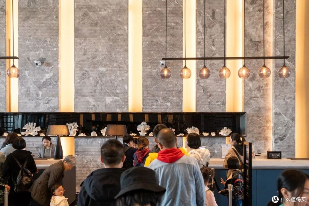 酒店该重新算“机器人+AI”这笔账了